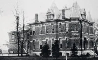 Botanical Hall exterior